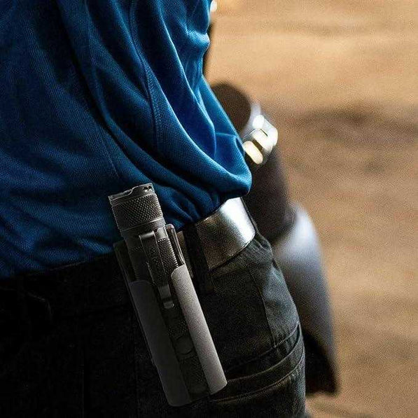 Holster-Non Molle, Duty Belt Only. for E9RG4, M5Gen3 and other Torches with 1