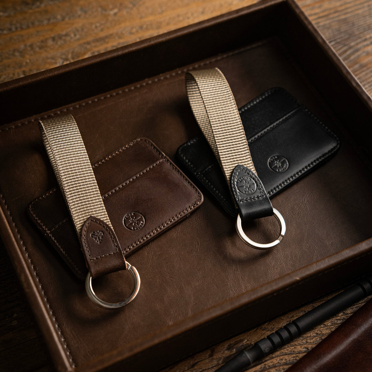 Toor Knives Card Holder